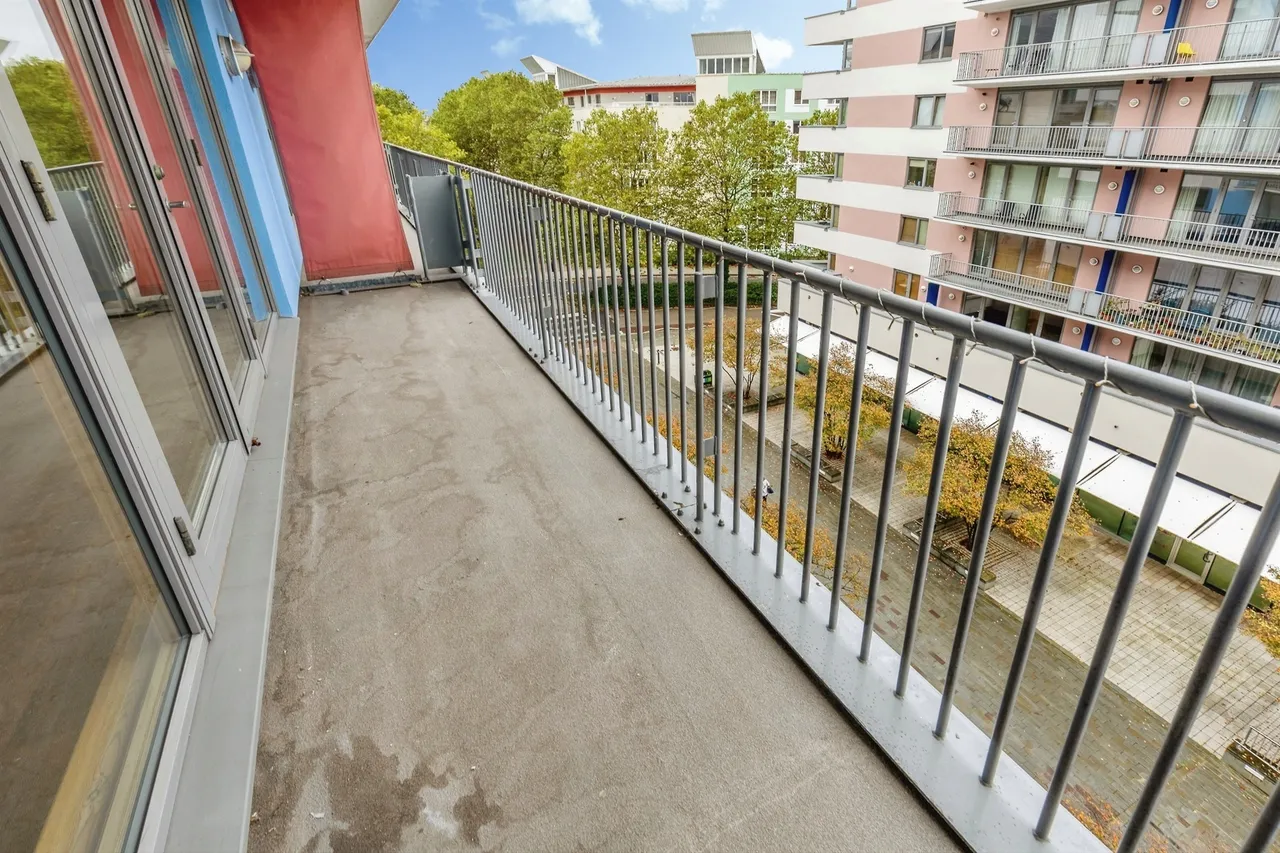 Cathedral Walk, Bristol, BS1, photo 12