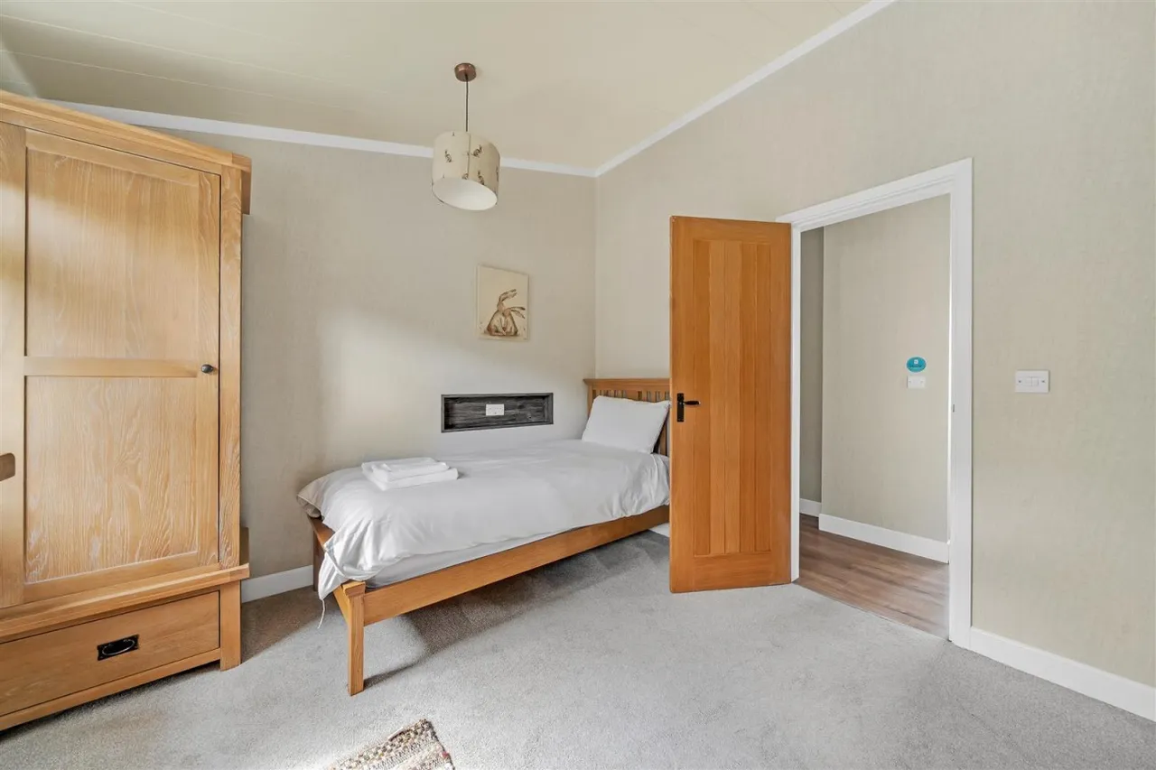 The Spinney, Swanage, BH19, photo 17