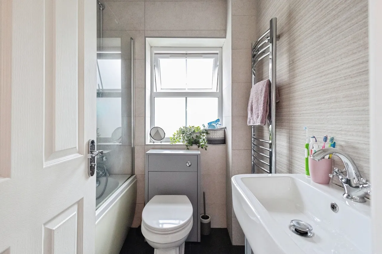 Calico Crescent, Stalybridge, SK15, photo 19