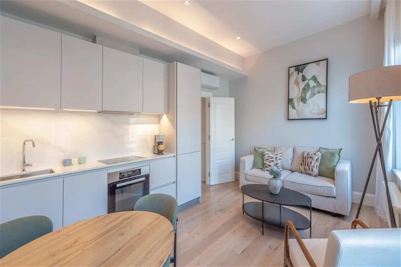 1 bed flat for sale, Westbourne Park Road, London, W11