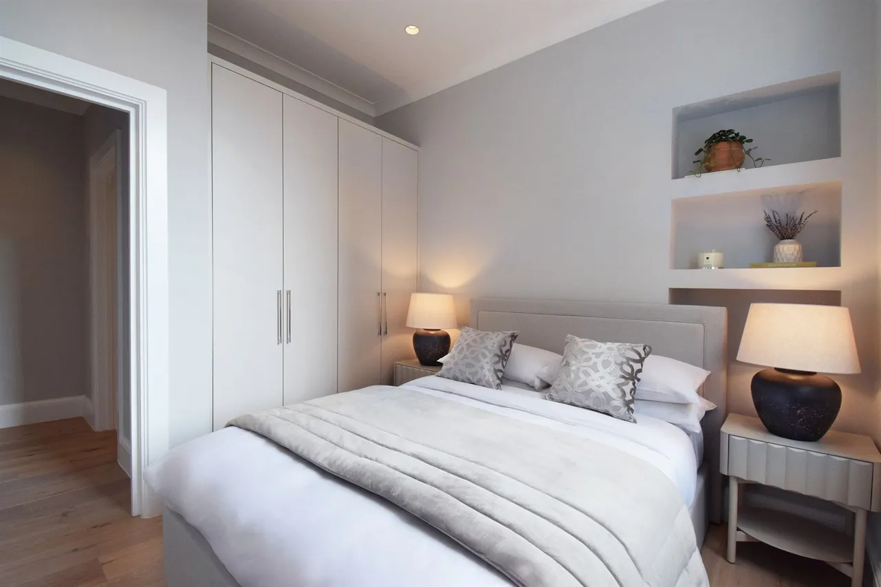 Westbourne Park Road, London, W11, photo 4