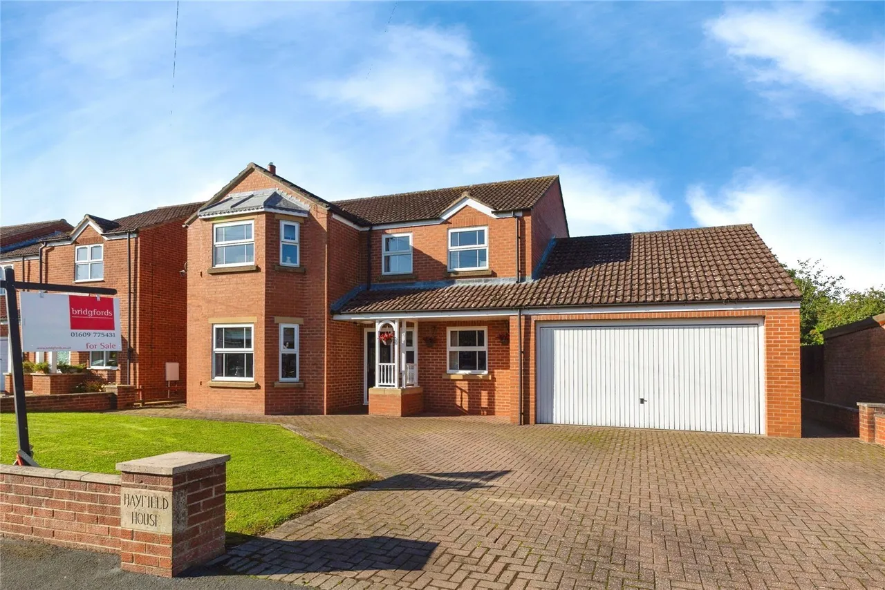 Sycamore Lane, Leeming, Northallerton, North Yorkshire, DL7, photo 26