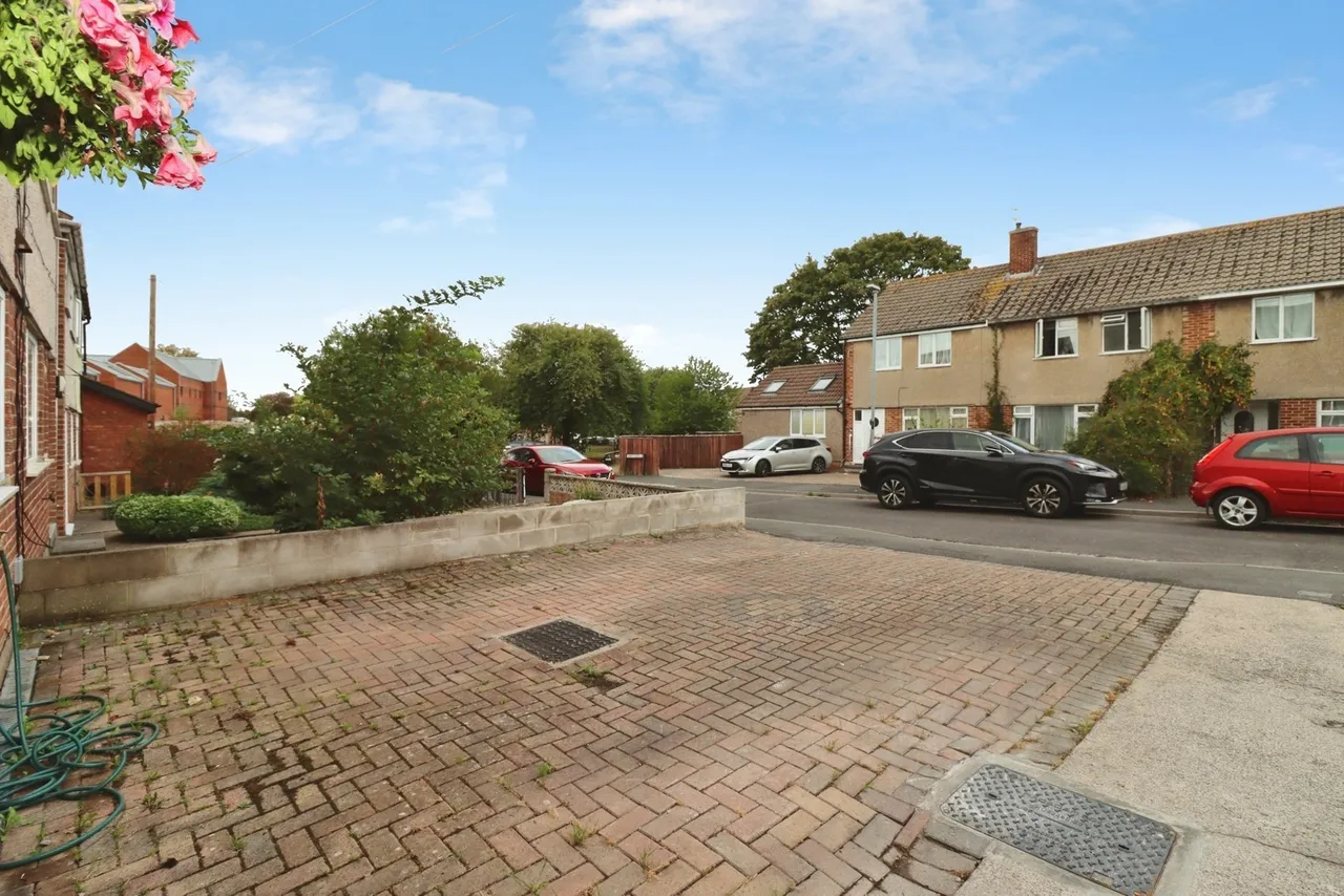 Canvey Close, Bristol, Somerset, BS10, photo 20