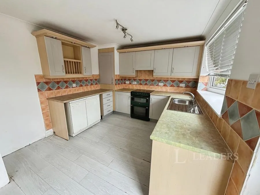 Colne Way, Point Clear Bay, CO16, photo 8