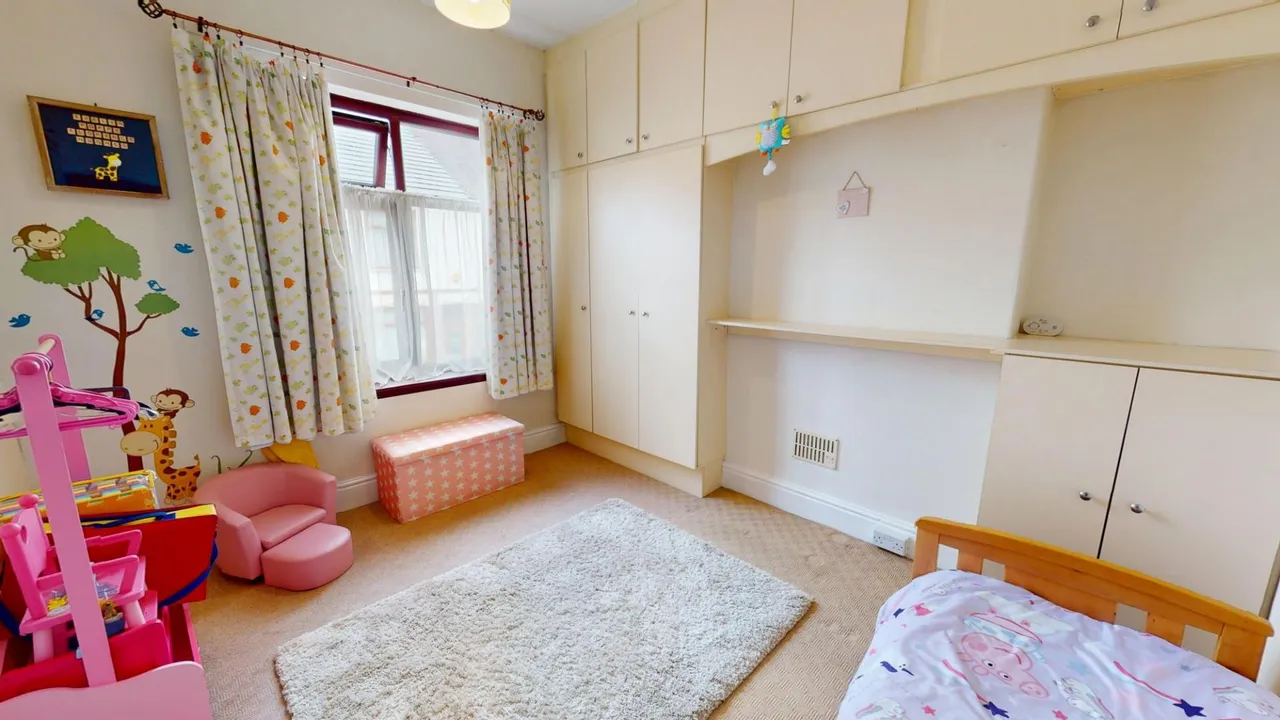 Bradford Terrace, Birches Head, ST1, photo 13