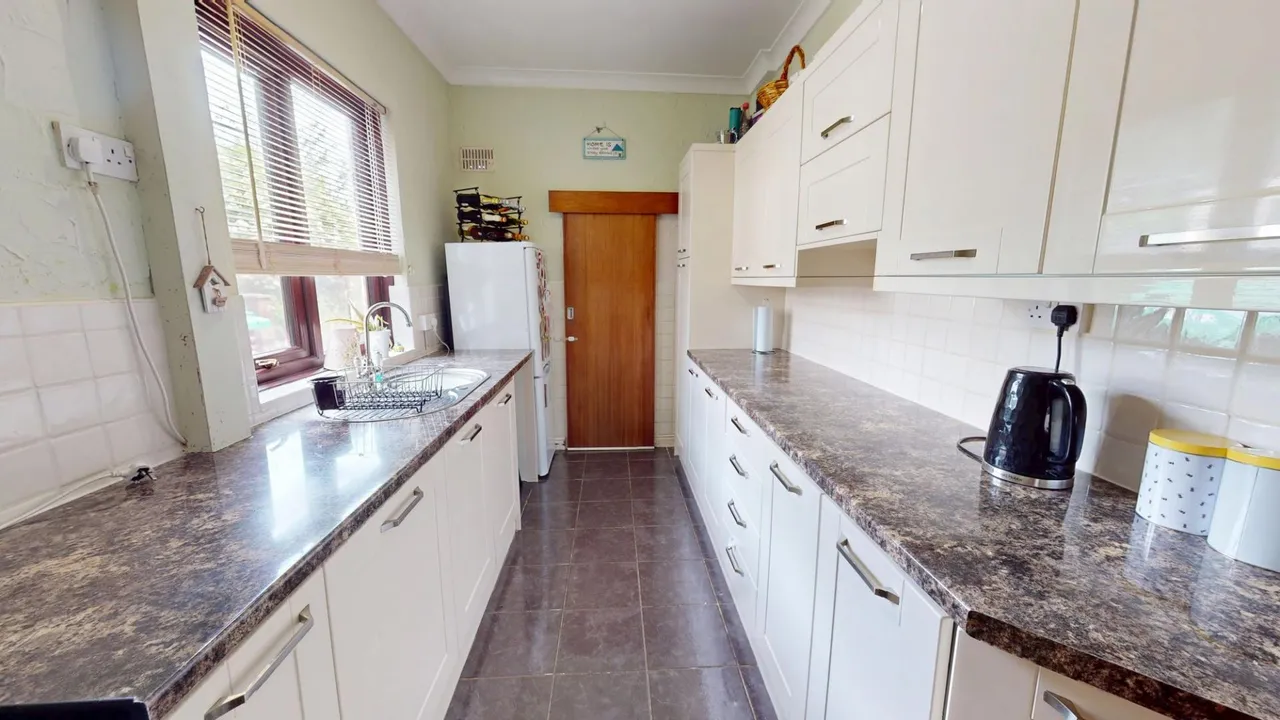 Bradford Terrace, Birches Head, ST1, photo 10