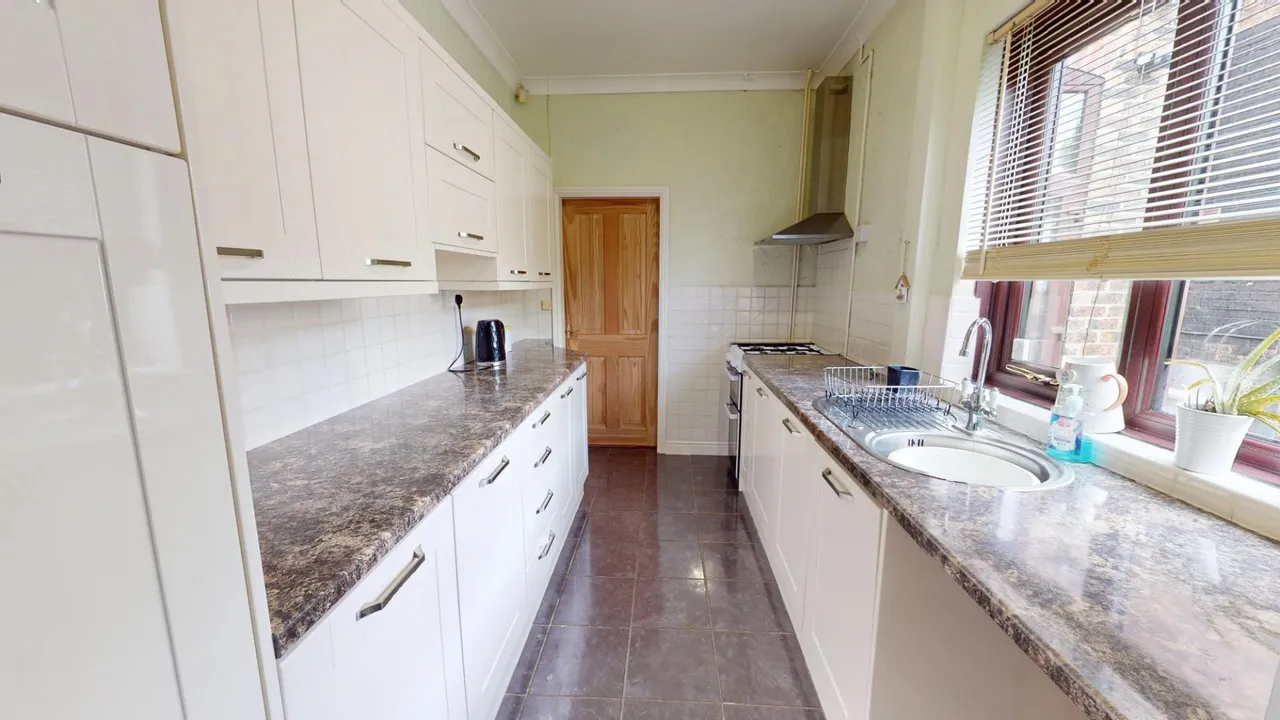 Bradford Terrace, Birches Head, ST1, photo 9