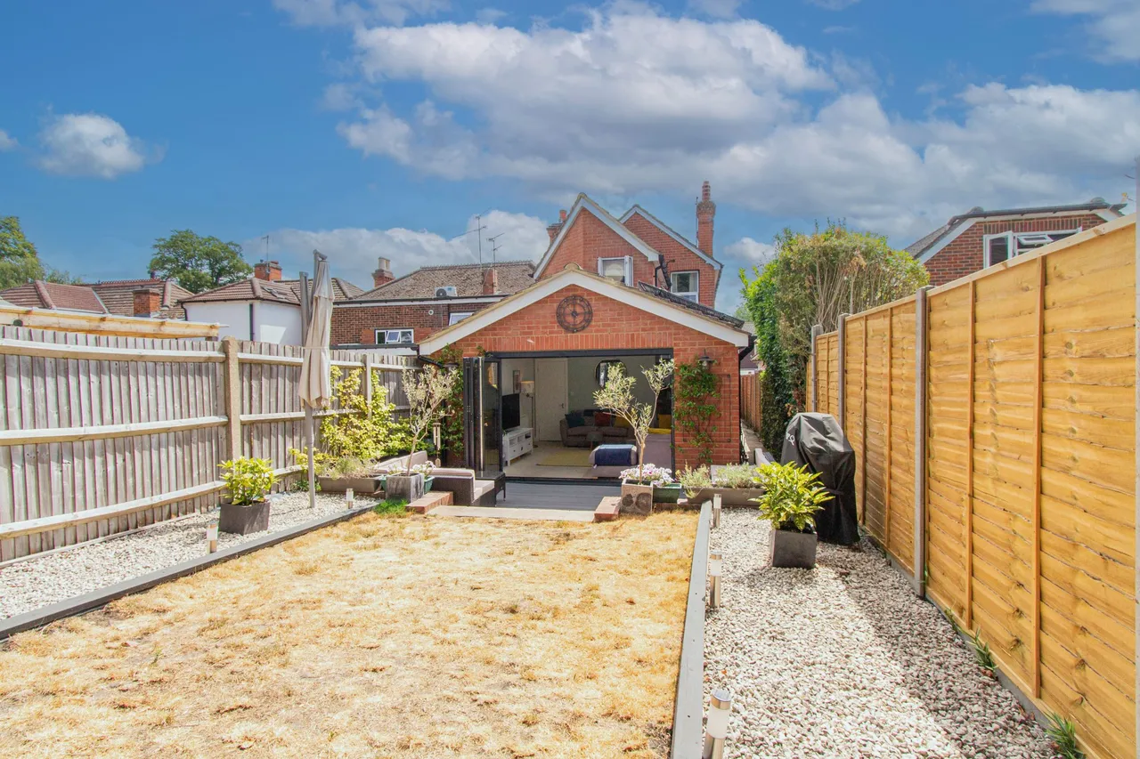 Clarence Road, Fleet, GU51 3XP, photo 15