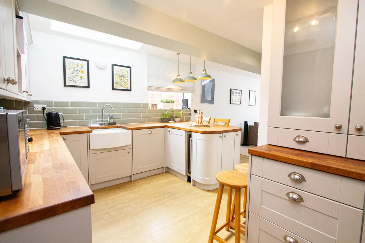 Clarence Road, Fleet, GU51 3XP, photo 4