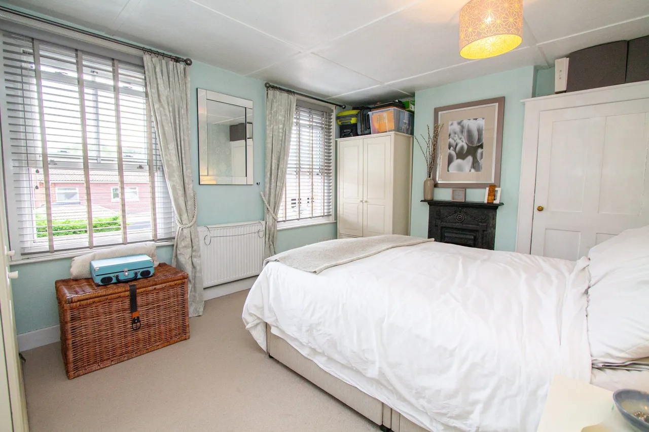 Clarence Road, Fleet, GU51 3XP, photo 11