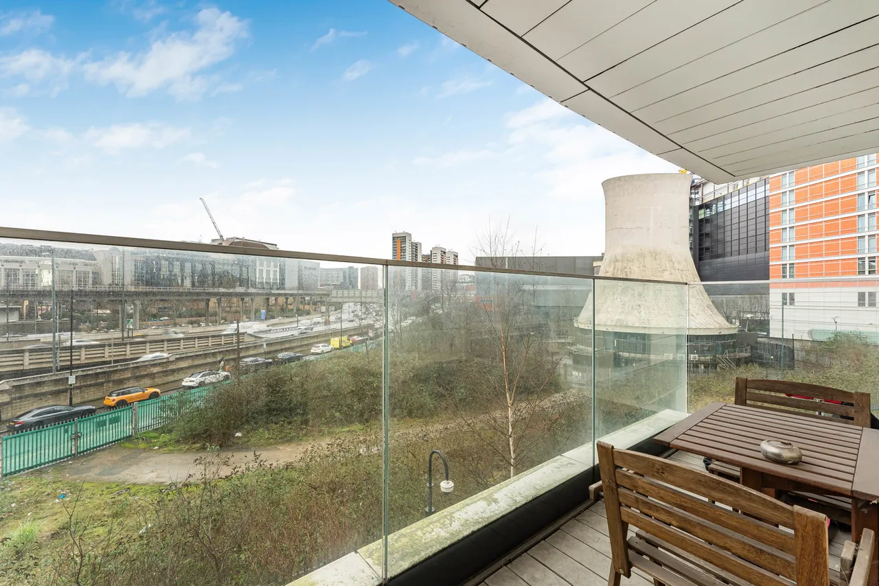 Dominion Walk, London, E14, photo 19
