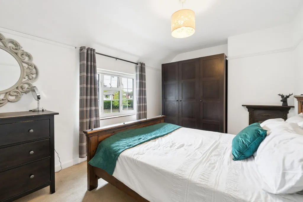 Sutton Road, Cookham SL6 9RE, photo 7