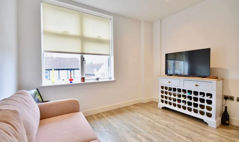 1 bed flat for sale, The Street, St. Michaels Court, KT21