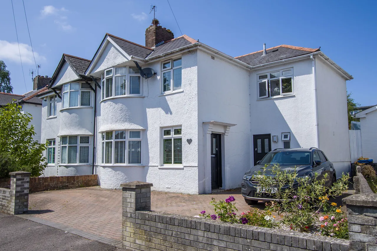5 bed house for sale, Db