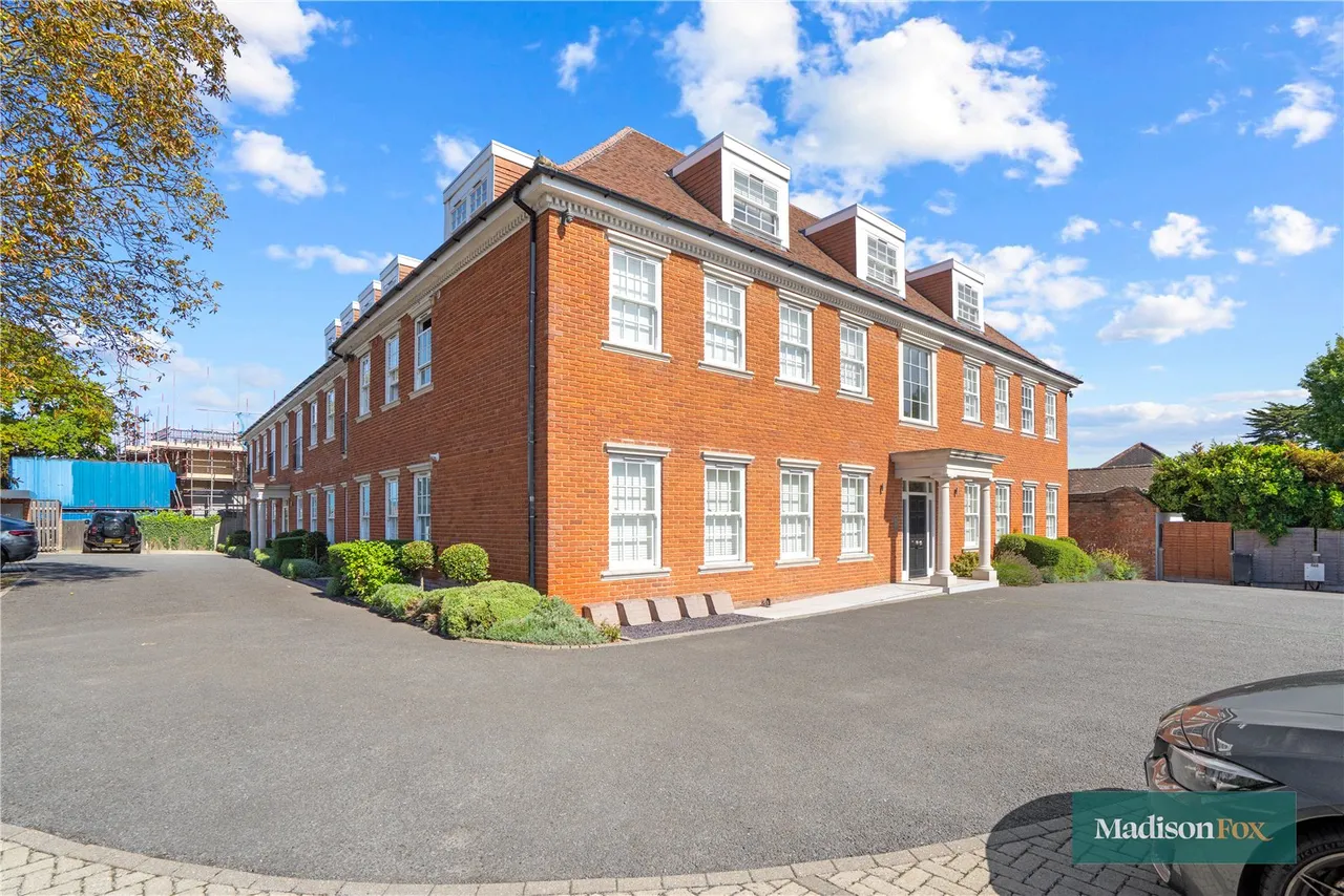 Manor Road, Chigwell, IG7, photo 16