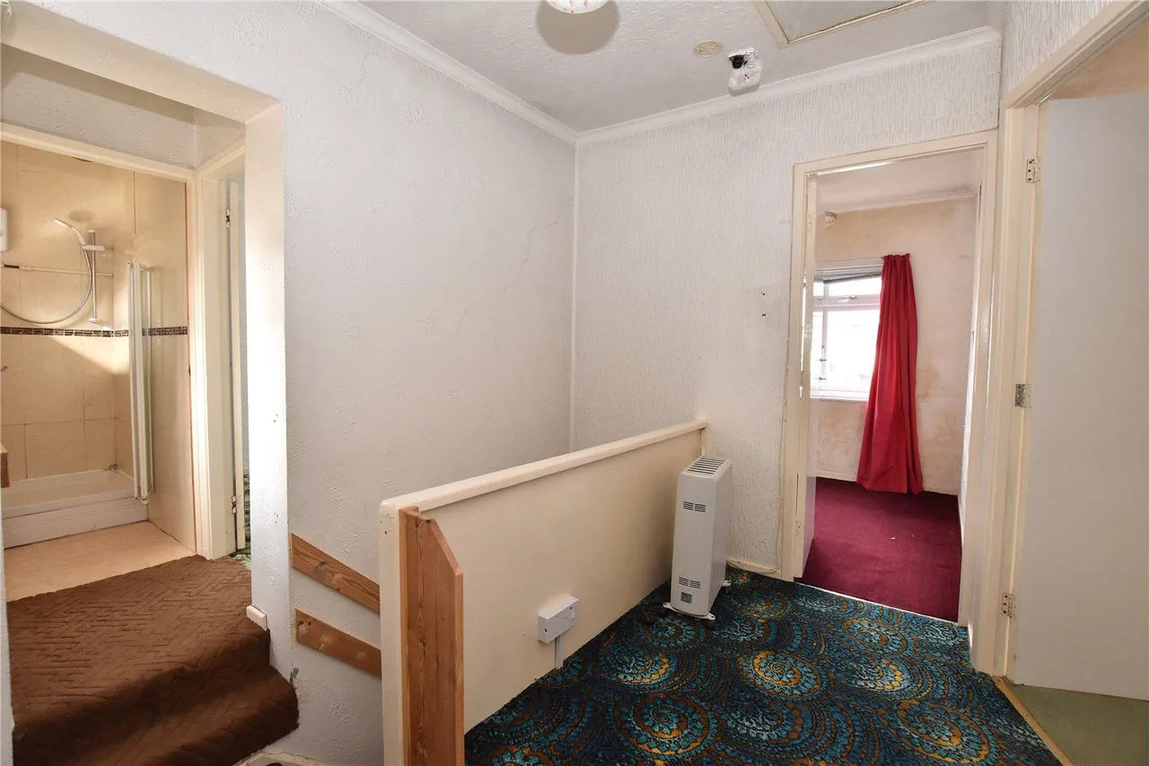 Templegate Drive, Leeds, LS15, photo 18