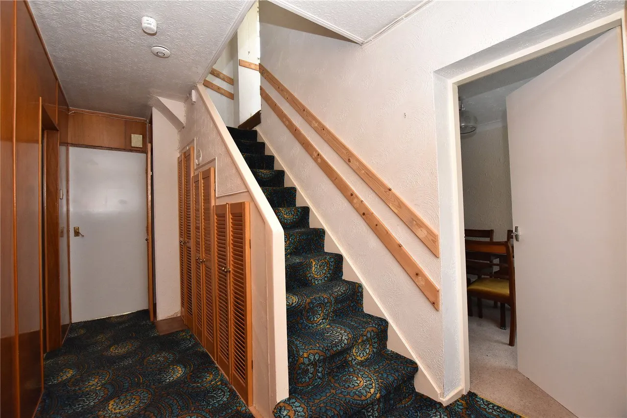 Templegate Drive, Leeds, LS15, photo 15
