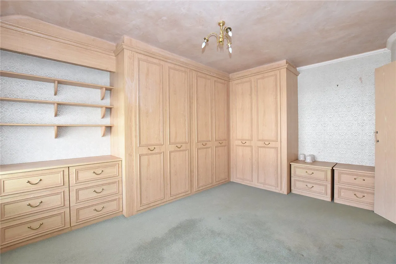 Templegate Drive, Leeds, LS15, photo 17
