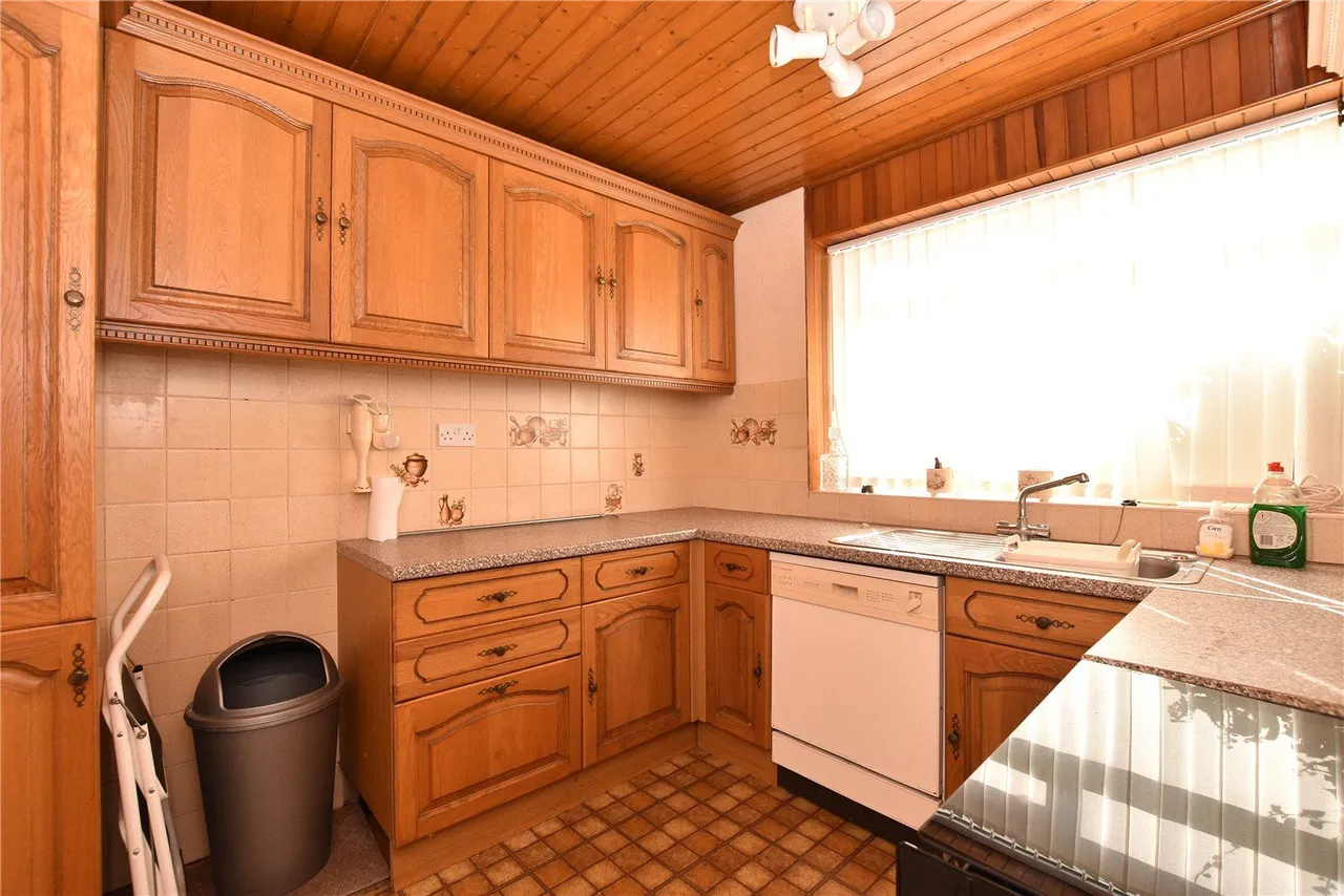 Templegate Drive, Leeds, LS15, photo 5
