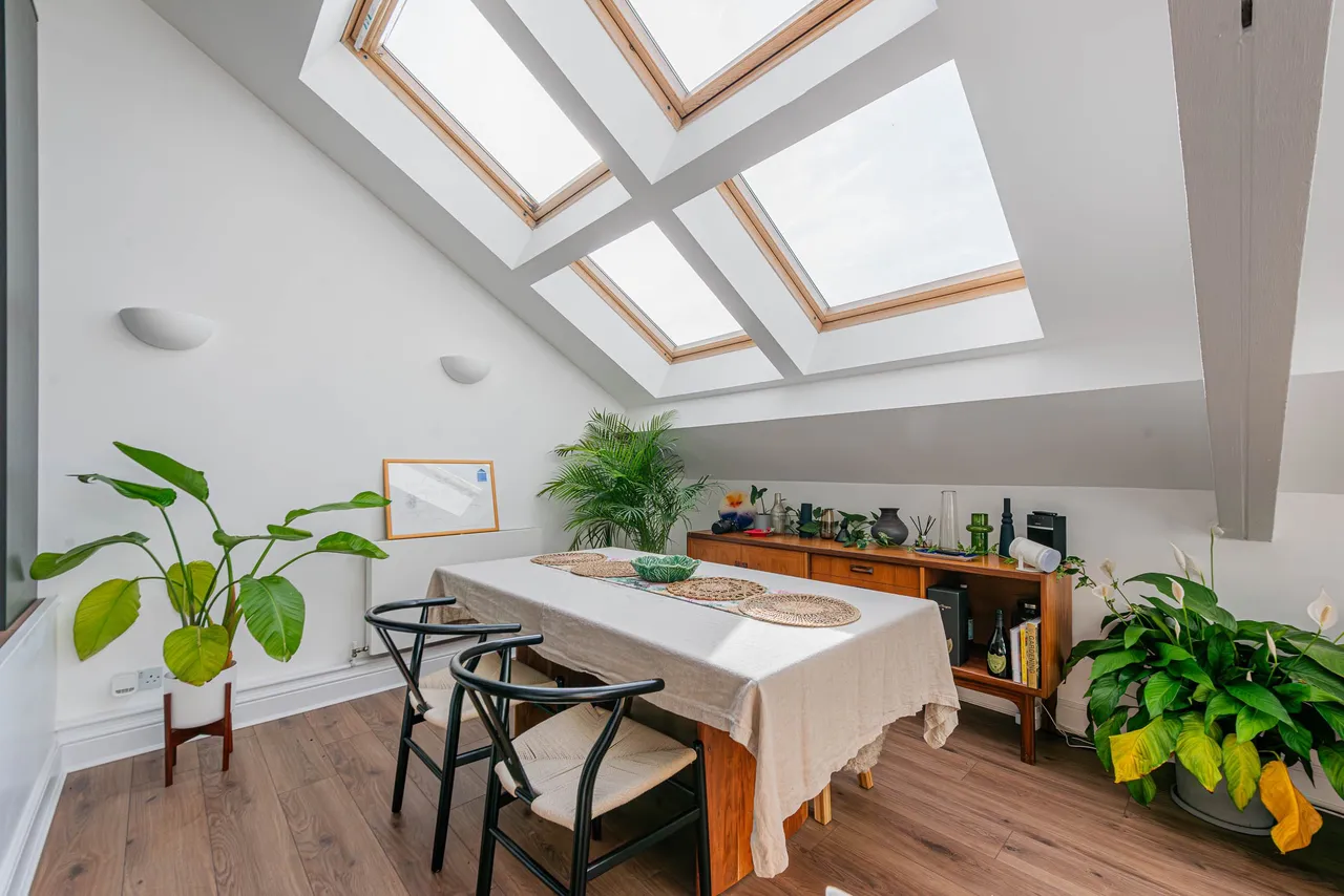 52 Chartwell Court, 151 Brook Road, London, photo 10