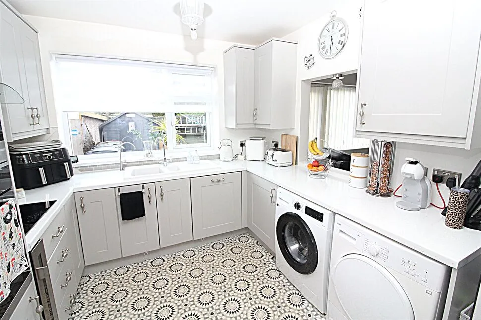 Red Hall Walk, Leeds, West Yorkshire, LS14, photo 4