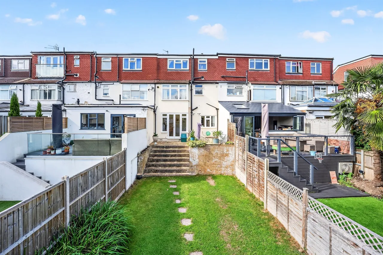 Brooklands Avenue, London, photo 11