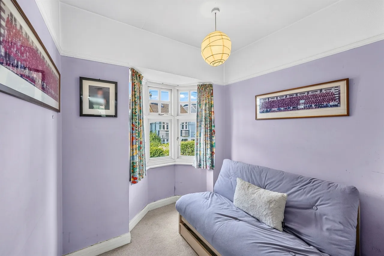 Brooklands Avenue, London, photo 8