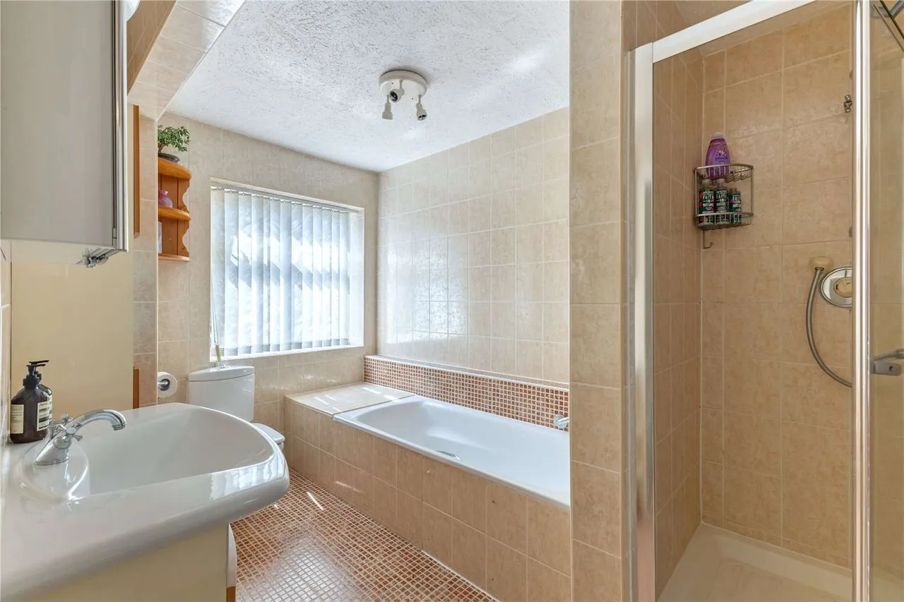 The Drive, Rickmansworth, WD3, photo 12