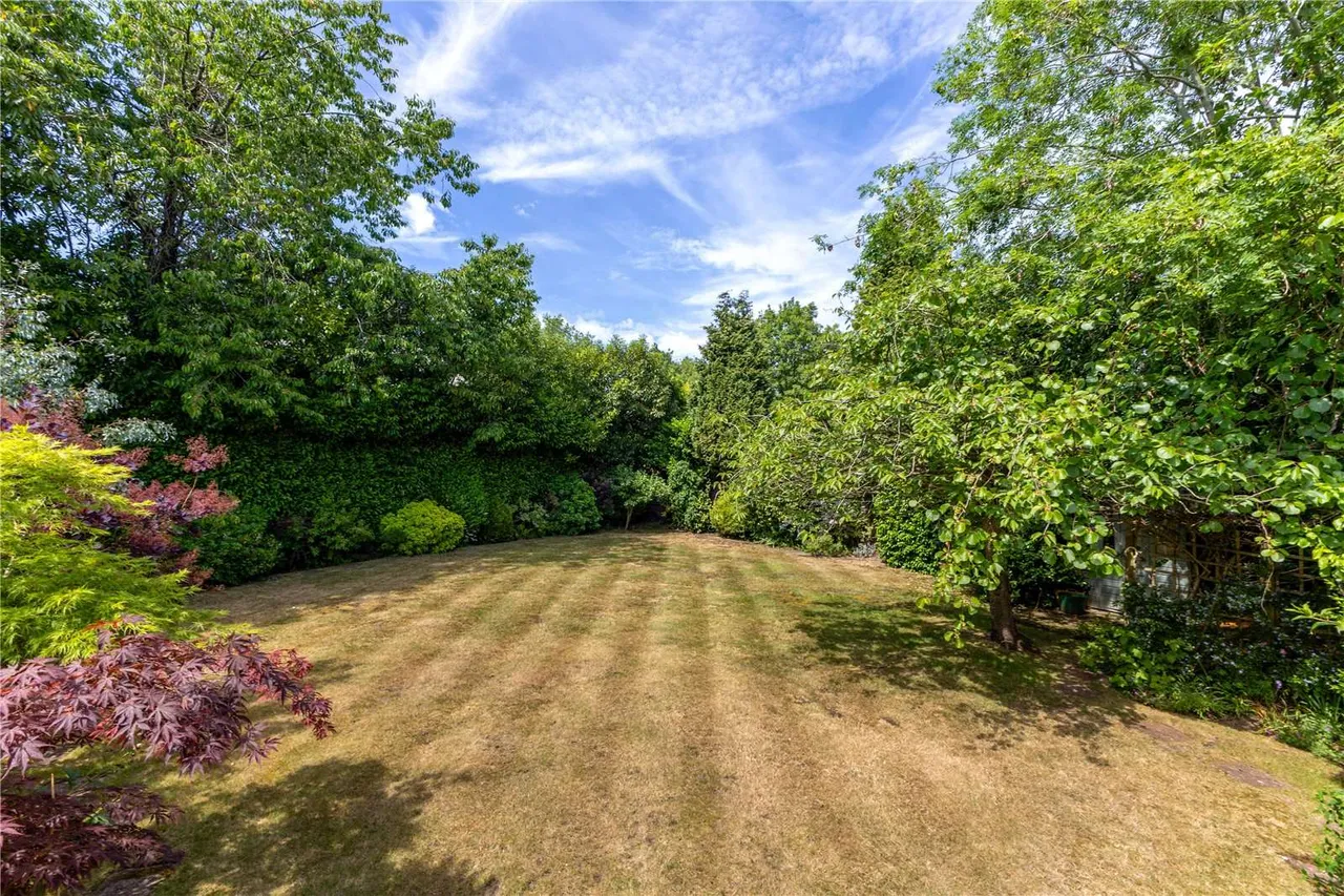 The Drive, Rickmansworth, WD3, photo 17