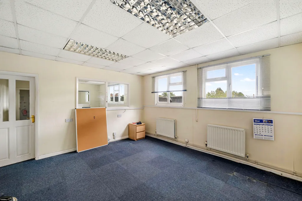 Upton Road, Kexby, DN21, photo 34