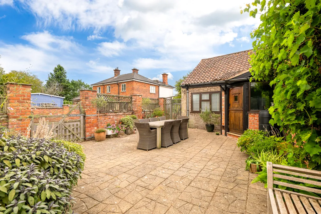 Upton Road, Kexby, DN21, photo 26