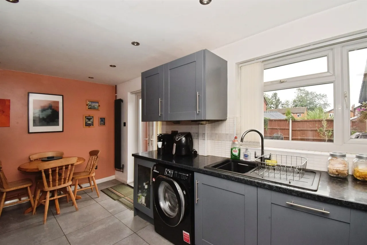 Well Spring Hill, Wigston, LE18, photo 10