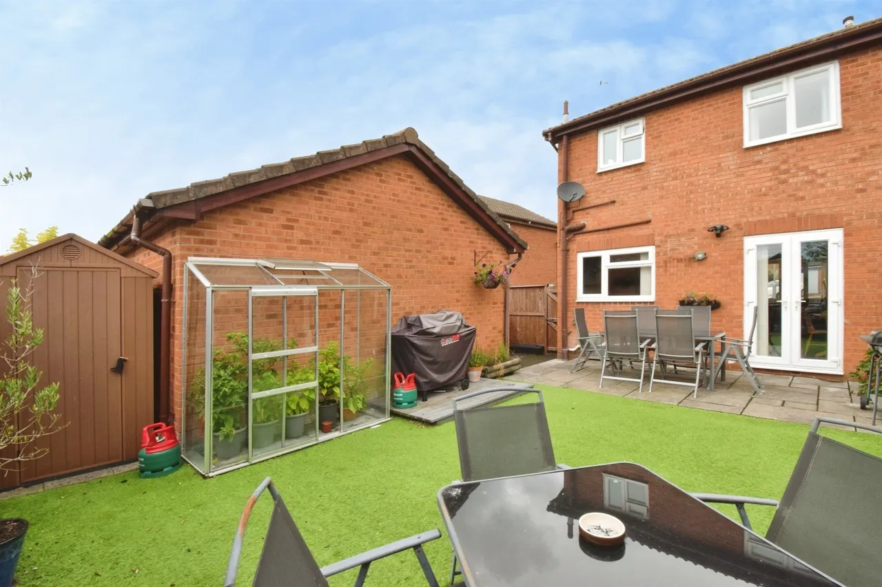 Well Spring Hill, Wigston, LE18, photo 20