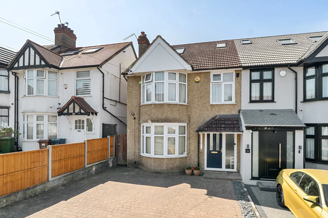 Wood End Avenue, Harrow, HA2, photo 17