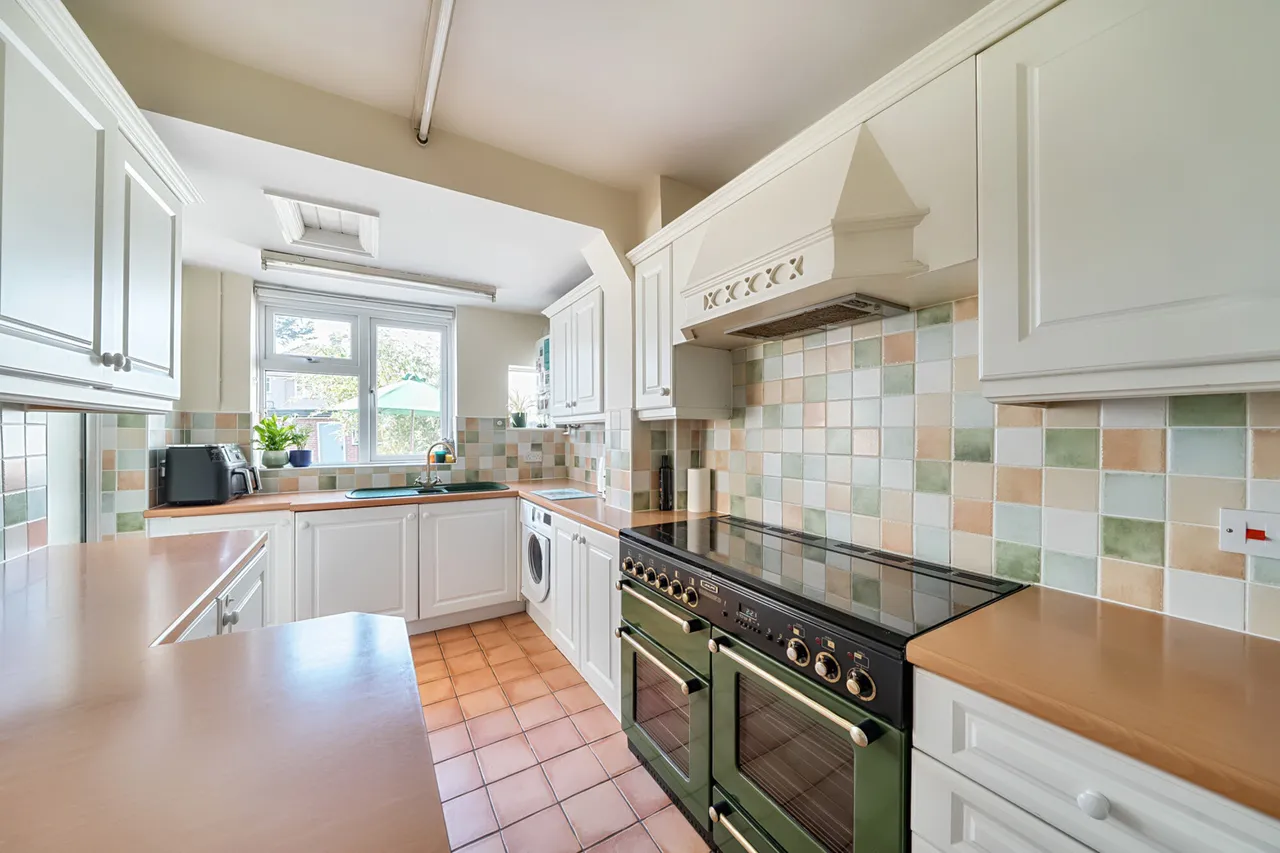Wood End Avenue, Harrow, HA2, photo 20