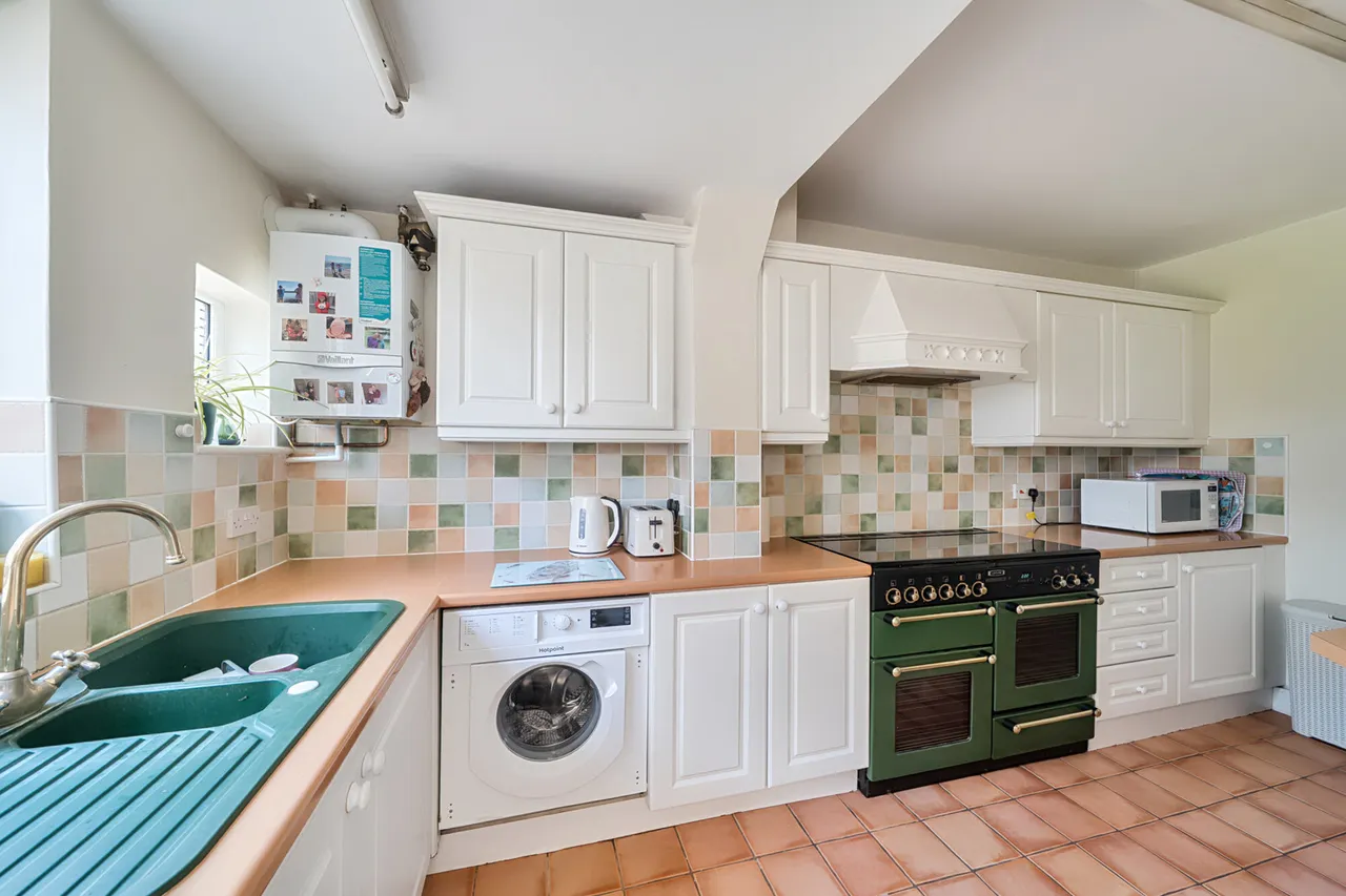 Wood End Avenue, Harrow, HA2, photo 5