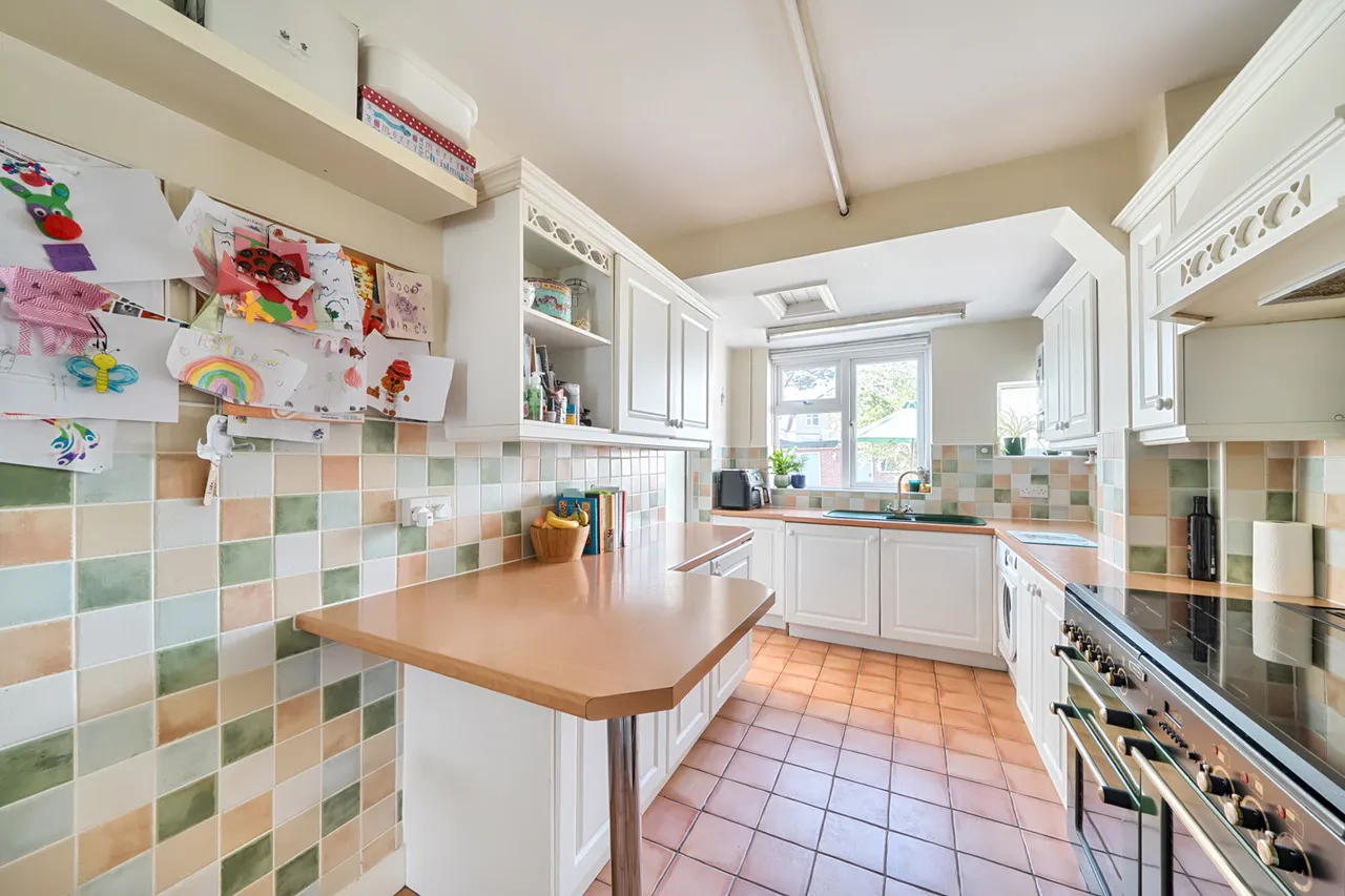 Wood End Avenue, Harrow, HA2, photo 21