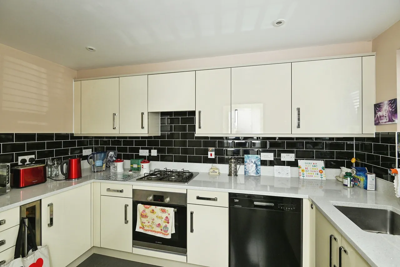 Monarch Drive, Sittingbourne, ME10, photo 6