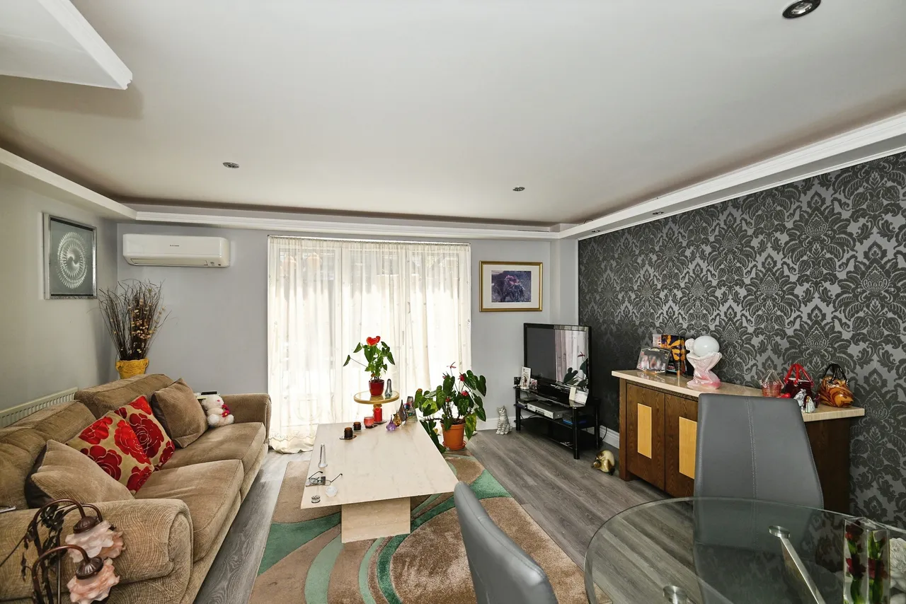 Monarch Drive, Sittingbourne, ME10, photo 3
