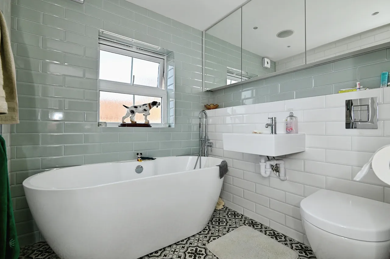Monarch Drive, Sittingbourne, ME10, photo 11