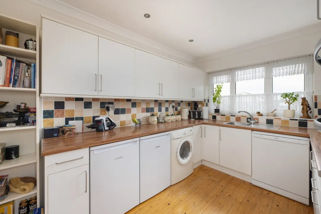 Chanctonbury Chase, Seasalter, photo 7