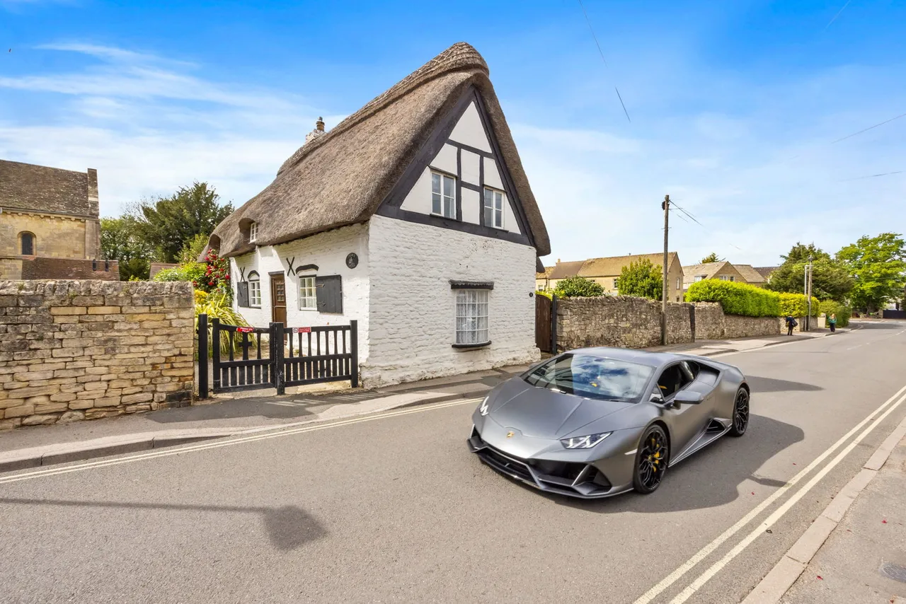 School Road, Bishops Cleeve, GL52, photo 21