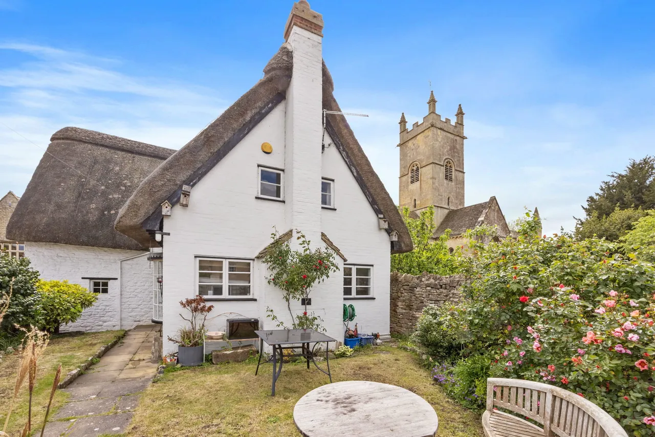 School Road, Bishops Cleeve, GL52, photo 25