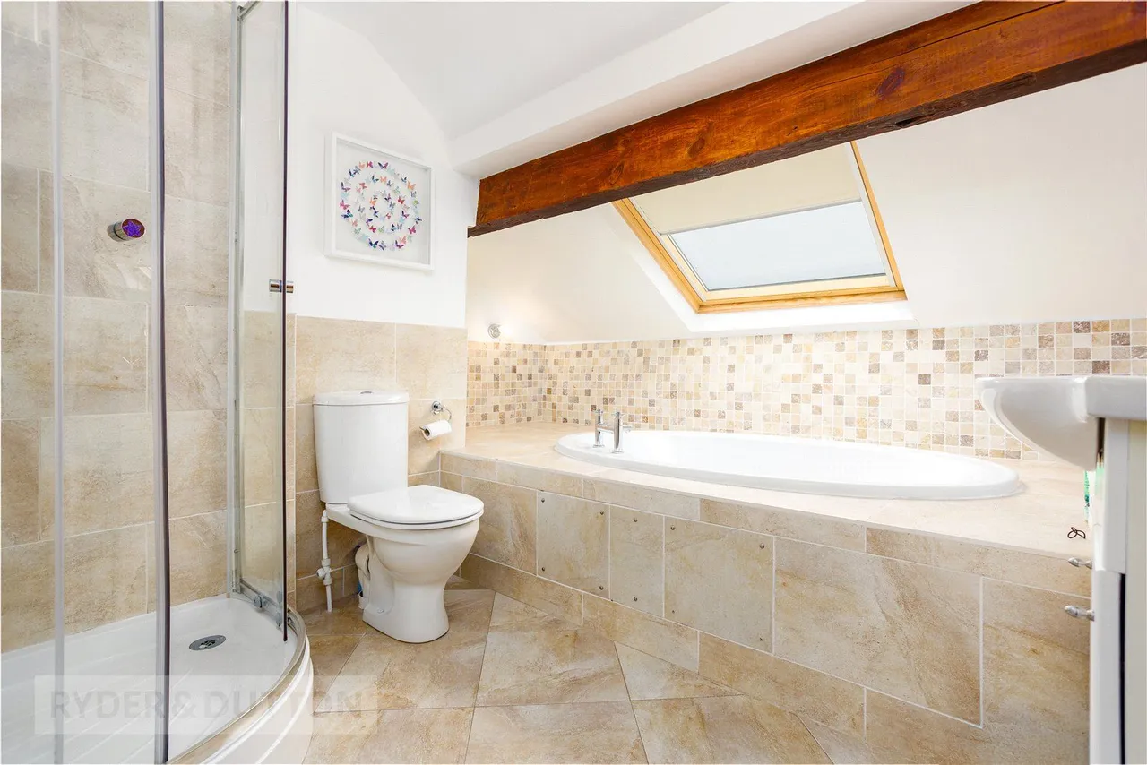 Heights Lane, Delph, OL3, photo 18