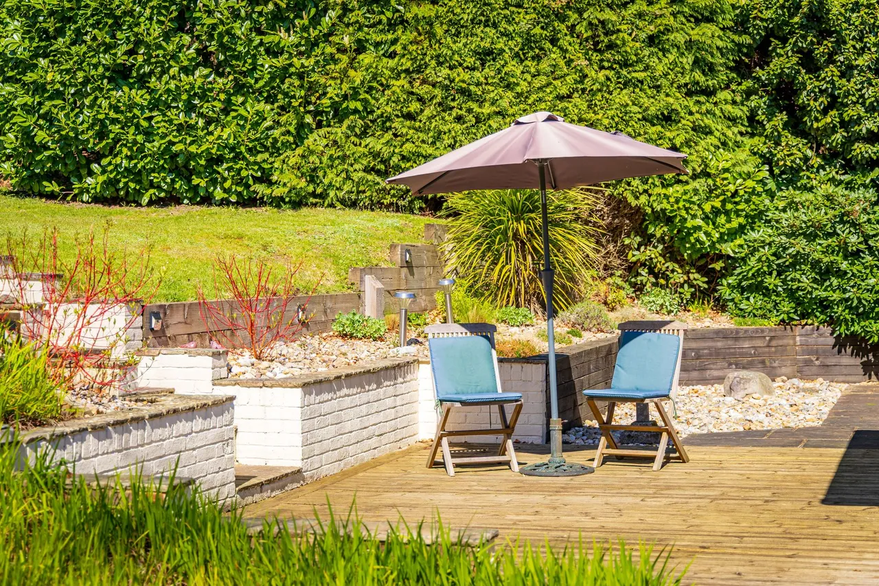 Bunch Lane, Haslemere, GU27, photo 24