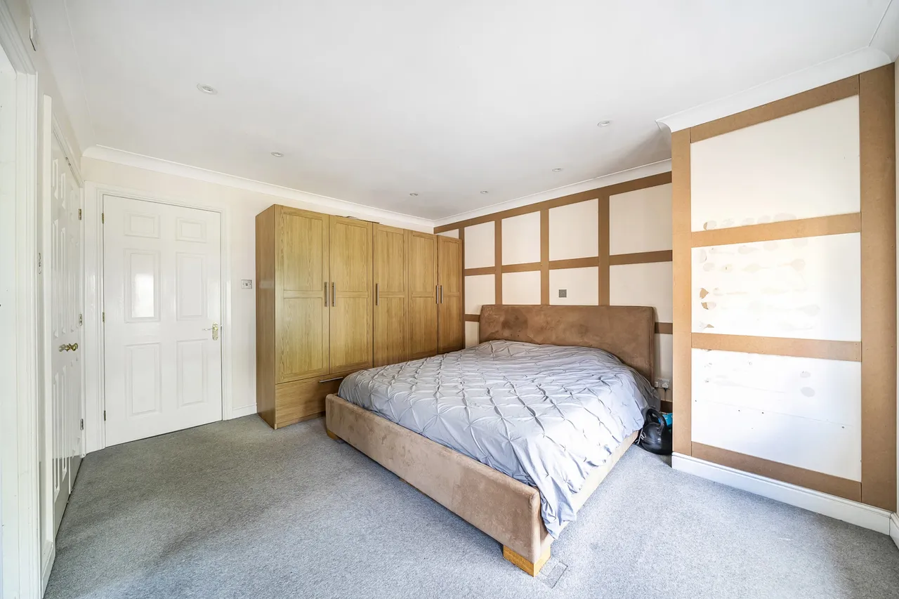 Linden Square, Harefield, UB9, photo 13