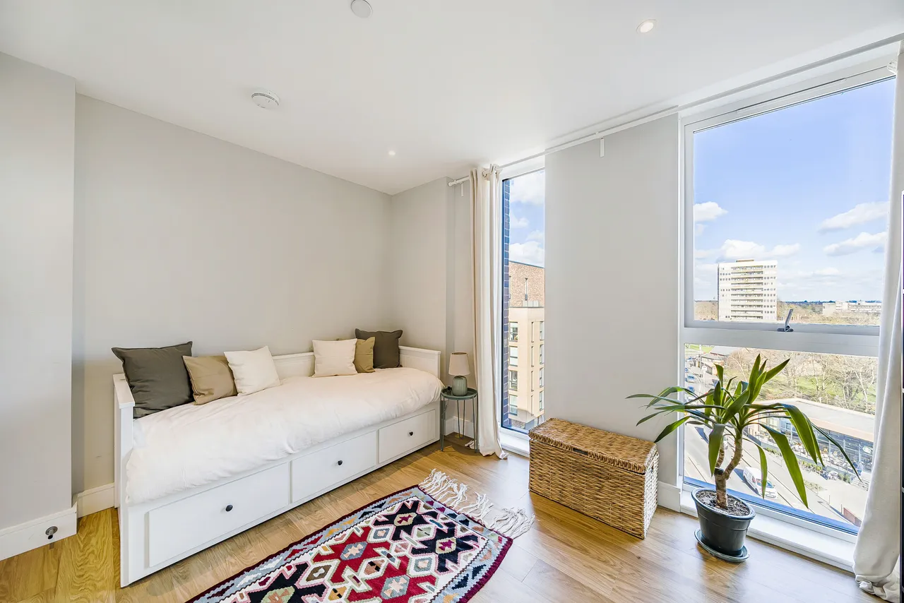 London, SW17, photo 9