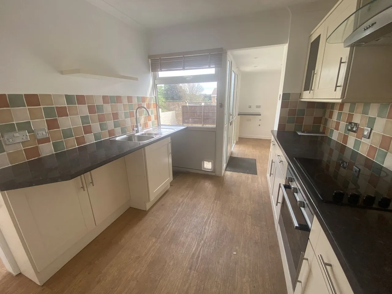 Arundel Road, Yeovil, BA21, photo 6