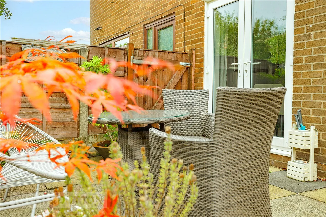 Arnside Avenue, Chadderton, OL9, photo 17