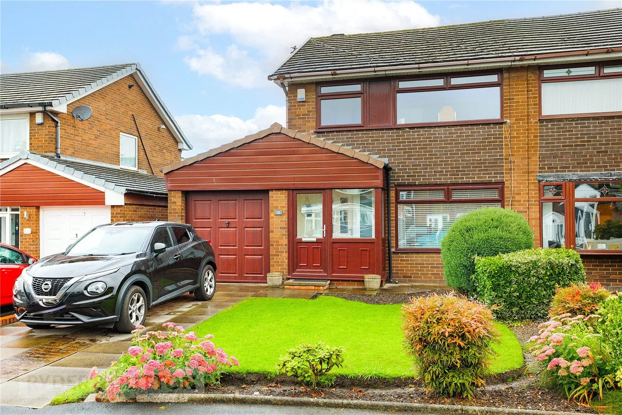 Arnside Avenue, Chadderton, OL9, photo 19